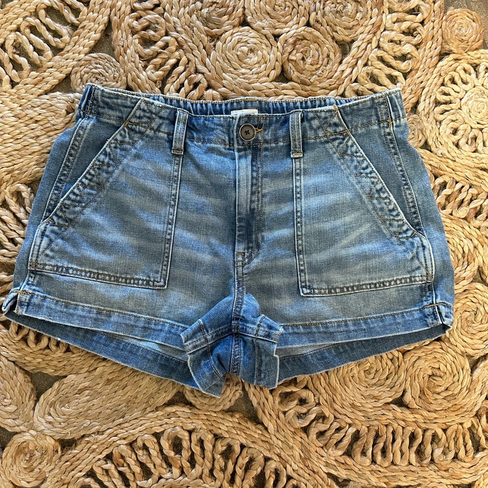 Aerie Denim Shorts Cutoffs Elastic Waist M
